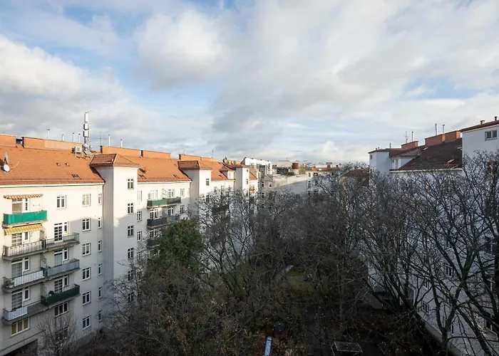 Appartamento With A Private Terrace Located Right Near Belvedere Castle, 15 Minutes Away From Stephansdom