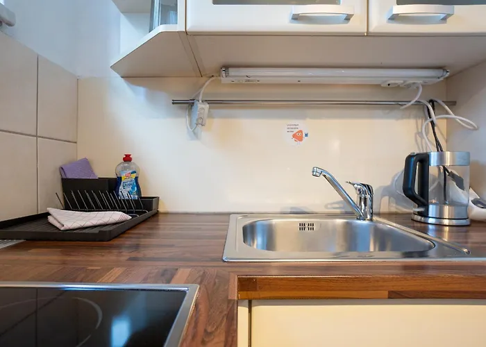 Appartamento With A Private Terrace Located Right Near Belvedere Castle, 15 Minutes Away From Stephansdom *